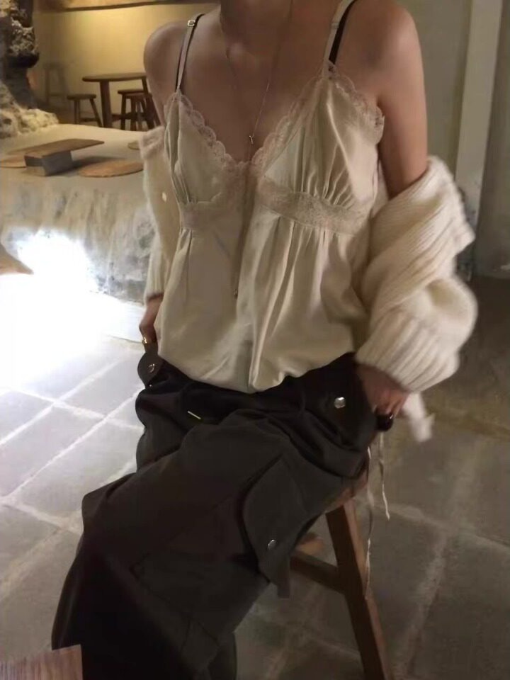 Fashionable V-Neck Strap Base  - огляд і ціна Resin Vat