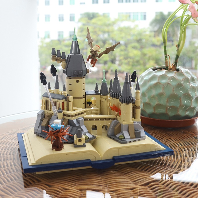 NEW Secrets Castles Books Flyi - огляд і ціна Cobra Extruder